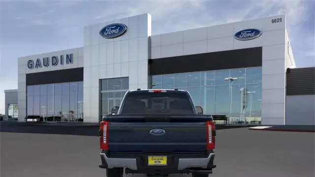 2025 Ford F-250 Super Duty XLT