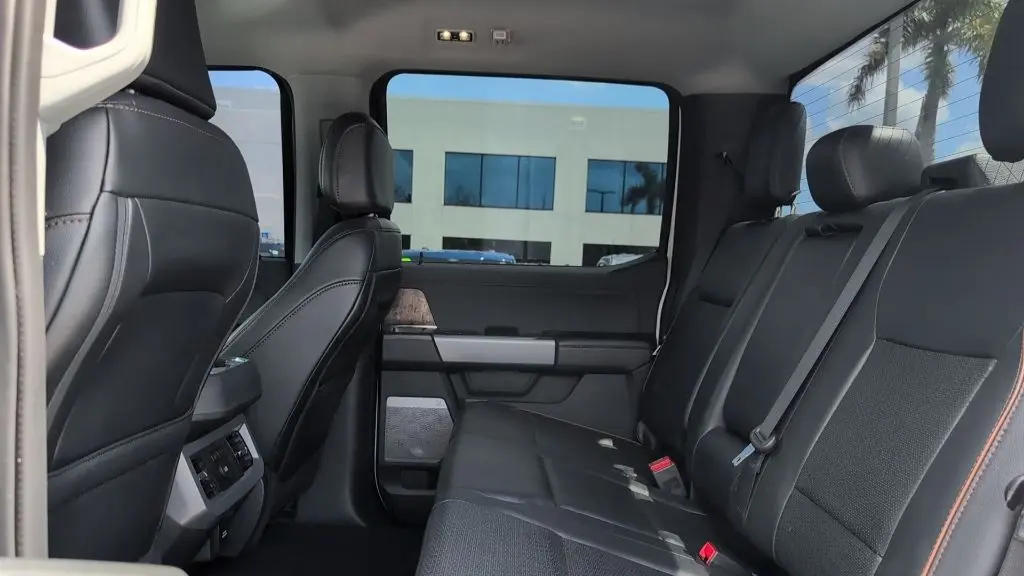 2025 Ford F-250 Super Duty XLT