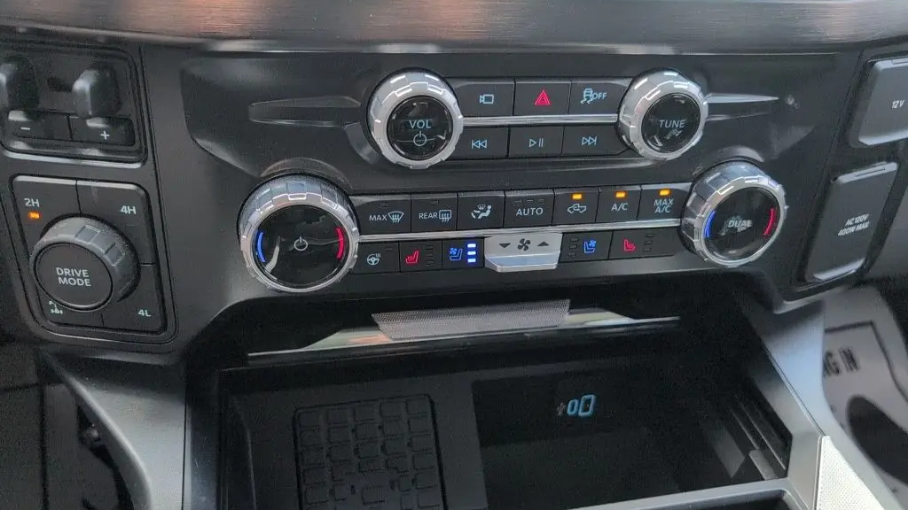 2025 Ford F-250 Super Duty XLT