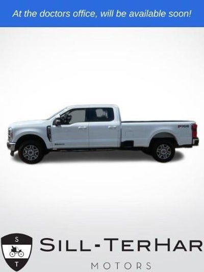 2023 Ford F-250 Super Duty 4X4 Lariat 4DR Crew Cab 6.8 FT. SB Pickup