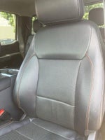 2023 F-250 Super Duty Thumbnail 2