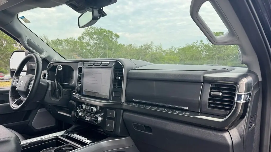 2024 Ford F-250 Super Duty XLT
