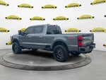 2024 F-250 Super Duty Thumbnail 3