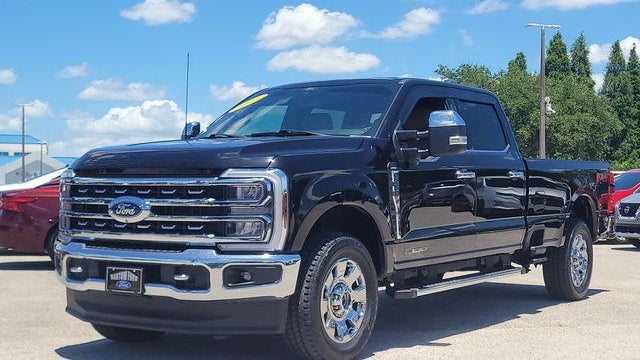 2024 Ford F-250 Super Duty Platinum