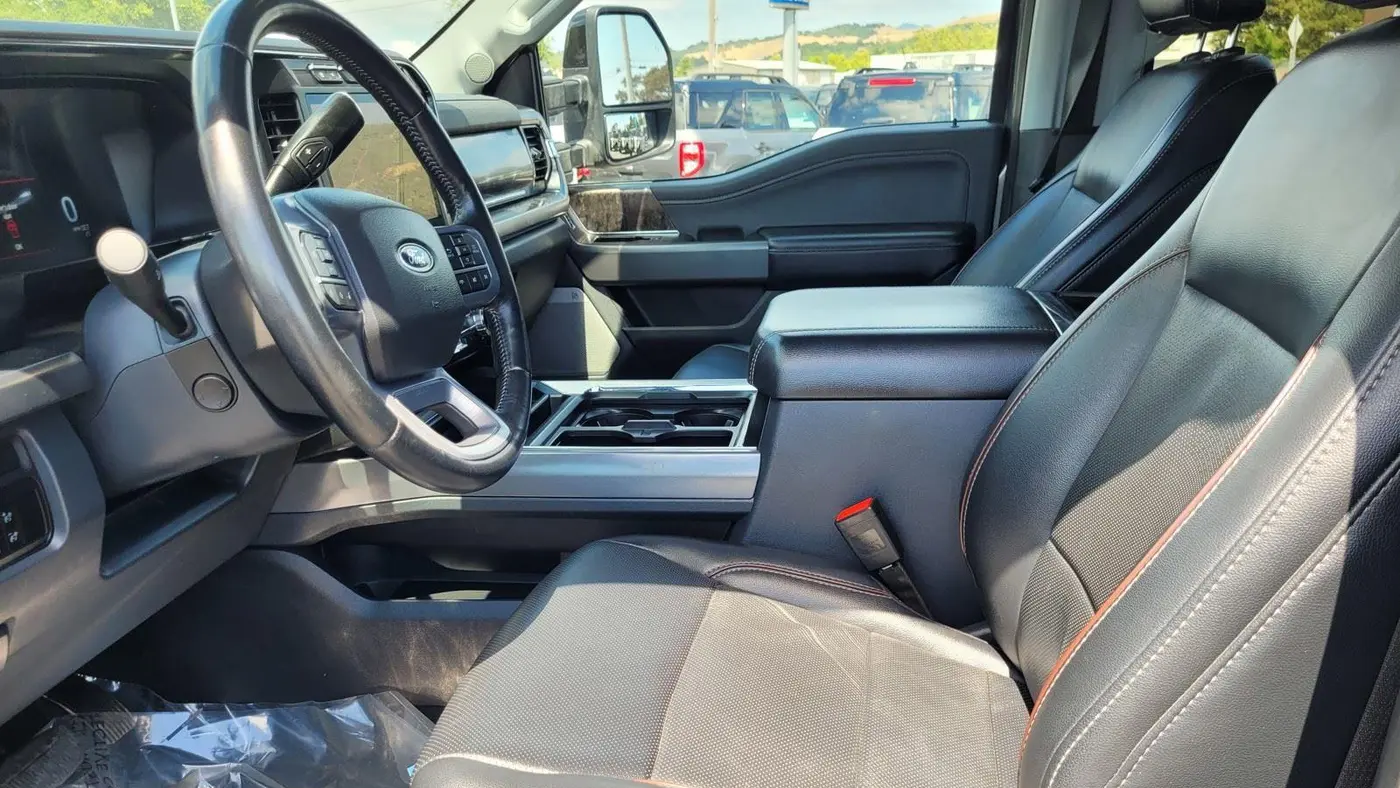 2024 Ford F-250 Super Duty XLT