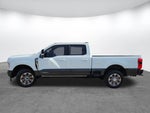 2025 F-250 Super Duty Thumbnail 4