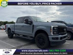 2025 F-250 Super Duty Thumbnail 1