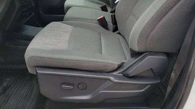 2025 Ford F-250 Super Duty Platinum