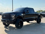 2025 F-250 Super Duty Thumbnail 3