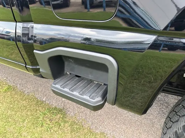 2026 Ford F-250 - $88,566