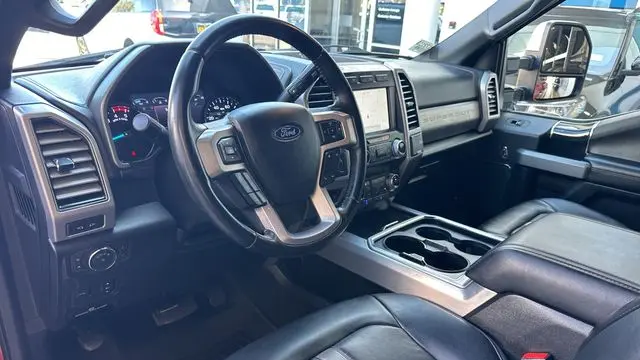 2020 Ford F-250 Super Duty Lariat