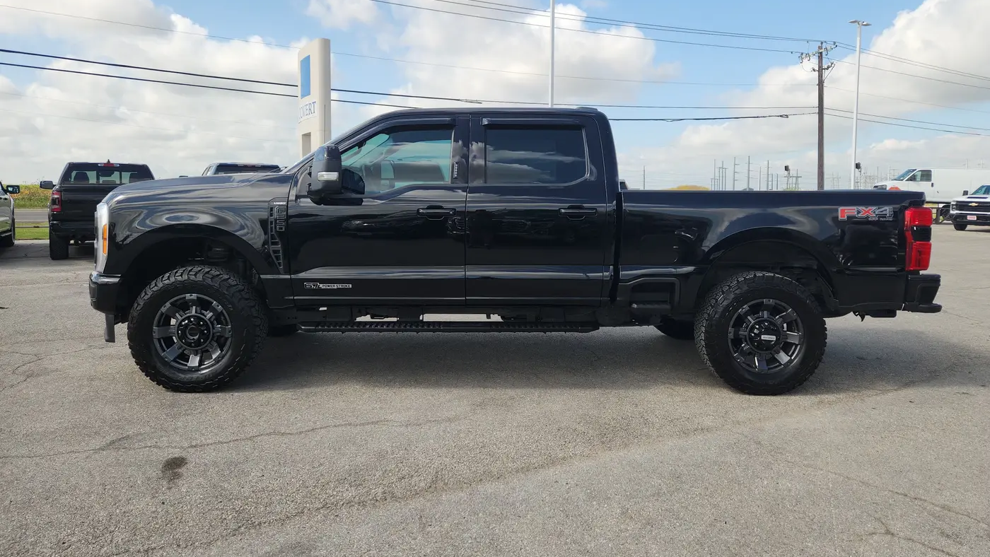 2023 Ford F-250 Super Duty Platinum