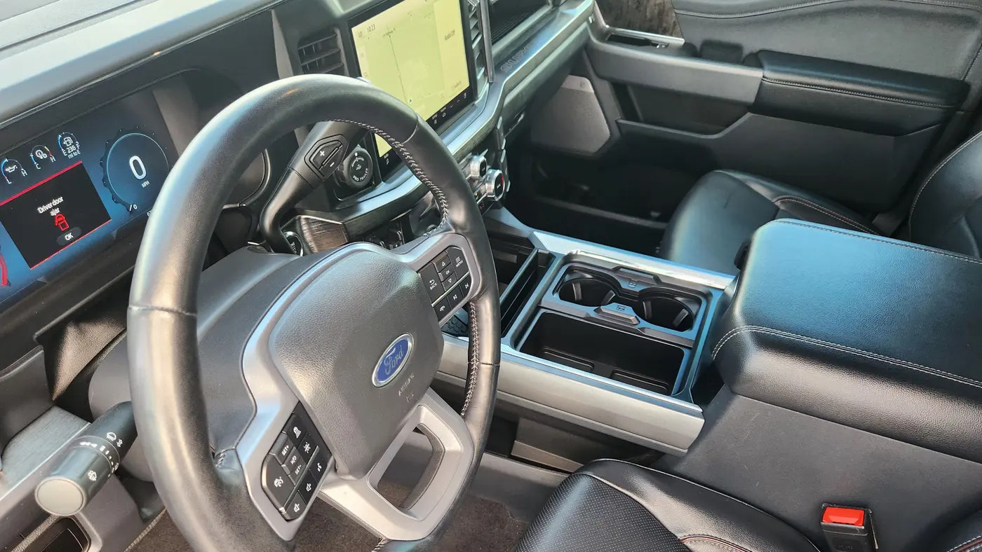 2023 Ford F-250 Super Duty Platinum