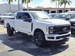2024 F-250 Super Duty Thumbnail 2
