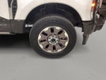 2024 F-250 Super Duty Thumbnail 10