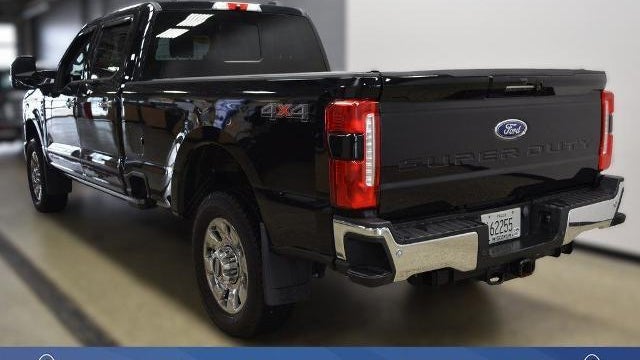 2024 Ford F-250 Super Duty Platinum