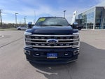 2024 F-250 Super Duty Thumbnail 3