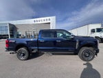 2024 F-250 Super Duty Thumbnail 4