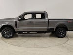 2024 F-250 Super Duty Thumbnail 3