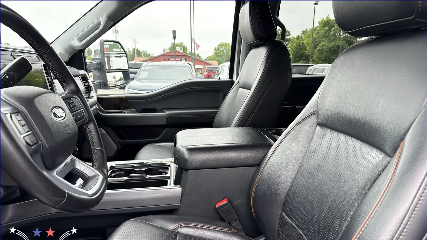 2025 Ford F-250 Super Duty XLT
