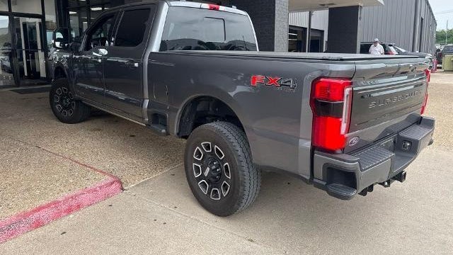 2025 Ford F-250 Super Duty XLT