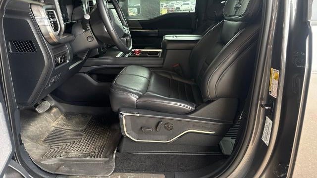 2025 Ford F-250 Super Duty XLT