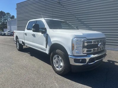 2025 Ford F-250 Super Duty 4X4 XL 4DR Crew Cab 8 FT. LB Pickup