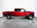 2025 F-250 Super Duty Thumbnail 2
