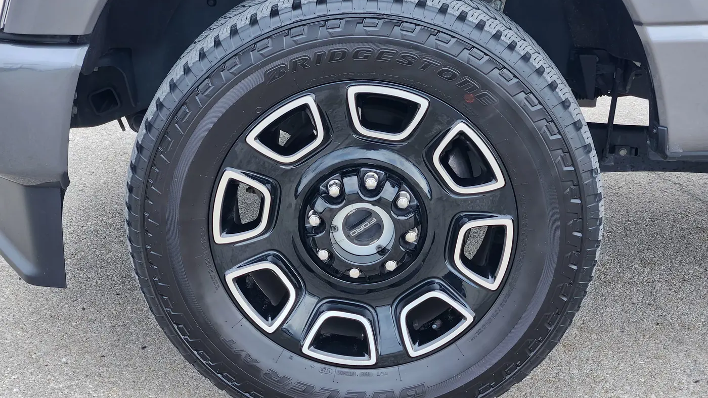 2025 Ford F-250 Super Duty Lariat