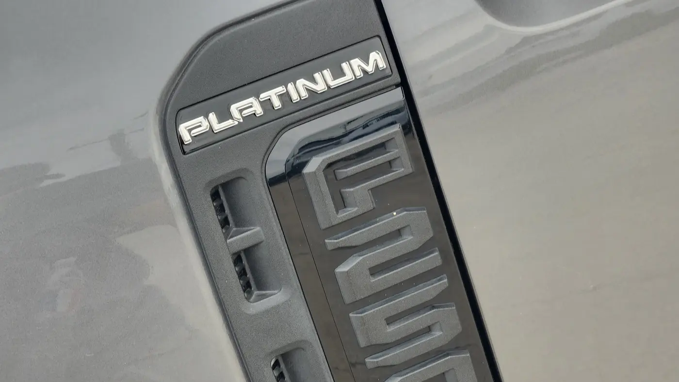 2025 Ford F-250 Super Duty Lariat