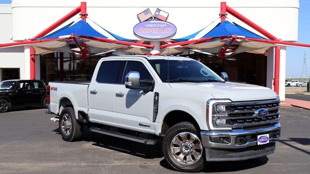 Preowned 2025 Ford F-250 Super Duty Platinum for Sale