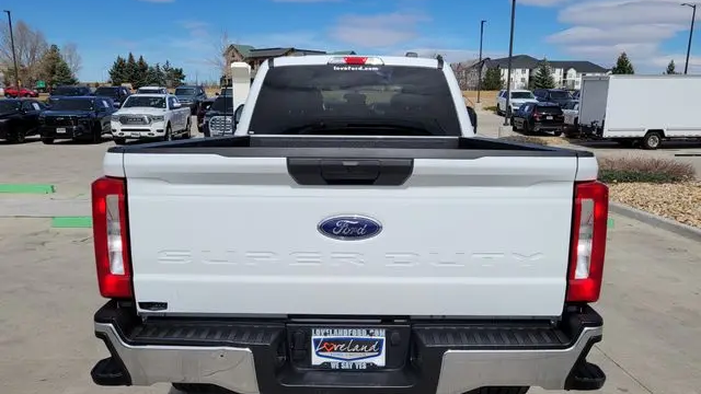 2025 Ford F-250 Super Duty Platinum