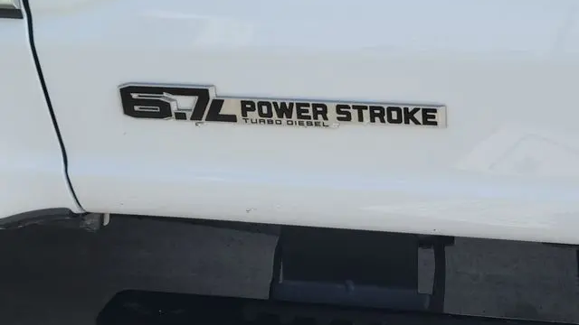 2025 Ford F-250 Super Duty Platinum