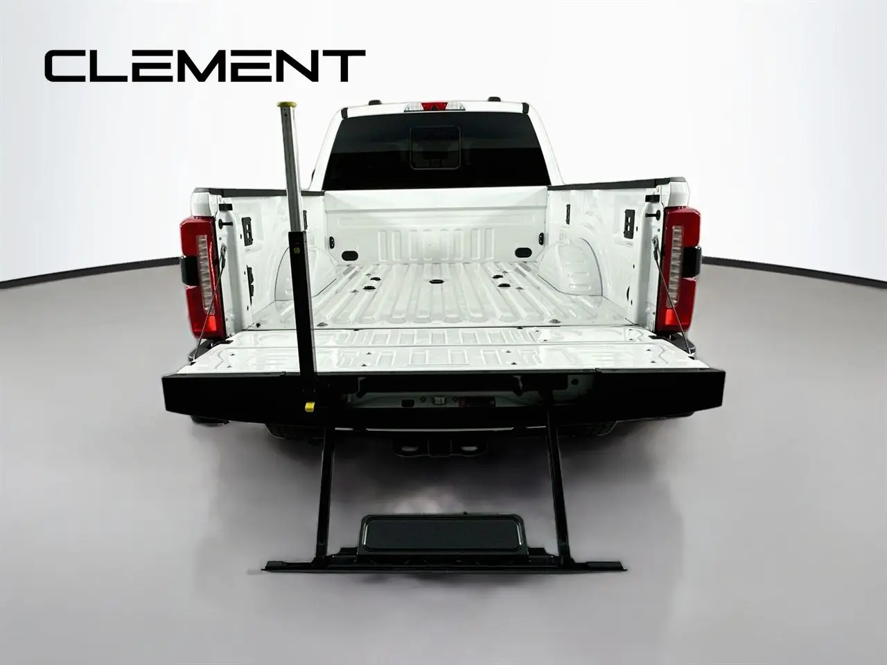 2026 Ford F-250 - $73,351