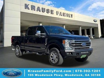 2022 Ford F-250 Super Duty 4X4 Lariat 4DR Crew Cab 8 FT. LB Pickup