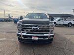 2023 F-250 Super Duty Thumbnail 2
