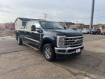 2023 F-250 Super Duty Thumbnail 4