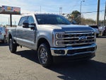 2023 F-250 Super Duty Thumbnail 3
