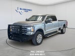 2023 F-250 Super Duty Thumbnail 1