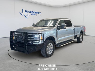 2023 Ford F-250 Super Duty 4X4 Lariat 4DR Crew Cab 8 FT. LB Pickup