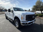 2023 F-250 Super Duty Thumbnail 2
