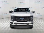 2023 F-250 Super Duty Thumbnail 2