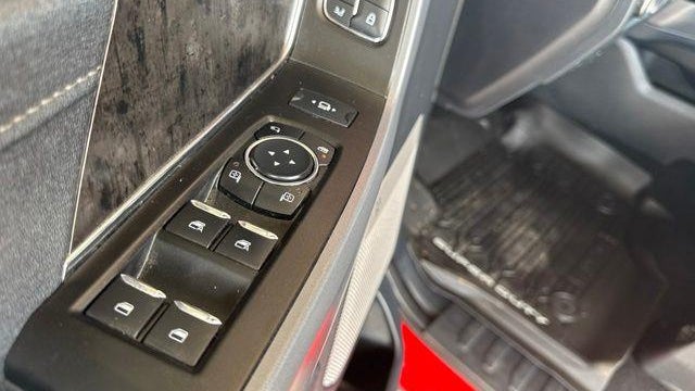 2024 Ford F-250 Super Duty Platinum