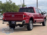 2025 F-250 Super Duty Thumbnail 4