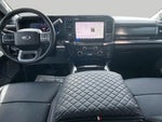 2025 F-250 Super Duty Thumbnail 16