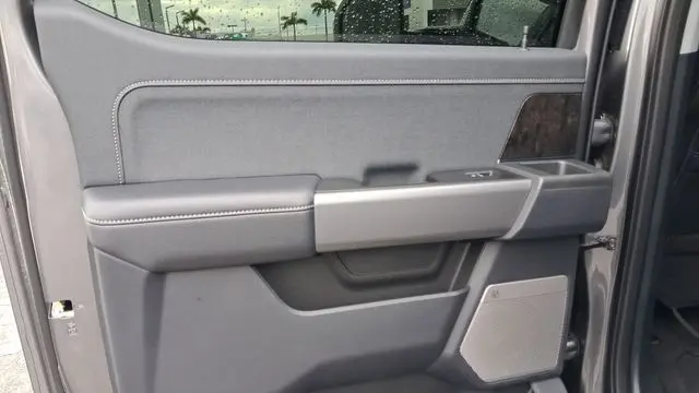 2025 Ford F-250 Super Duty Lariat