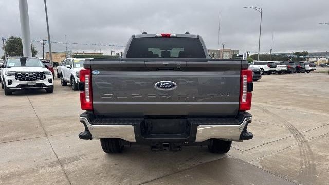 2025 Ford F-250 Super Duty Lariat