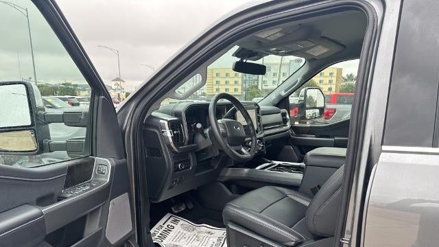 2025 Ford F-250 Super Duty Lariat