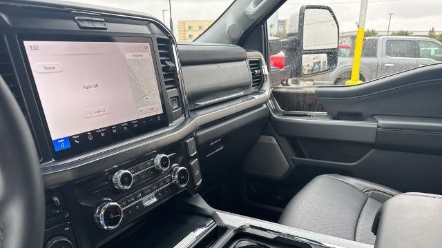 2025 Ford F-250 Super Duty Lariat