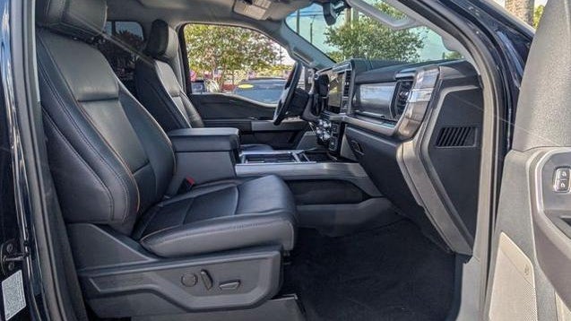 2025 Ford F-250 Super Duty XLT